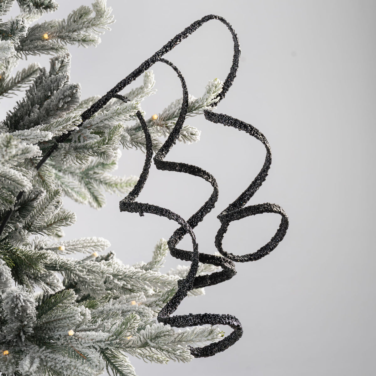 Black Glitter Twirl Pick