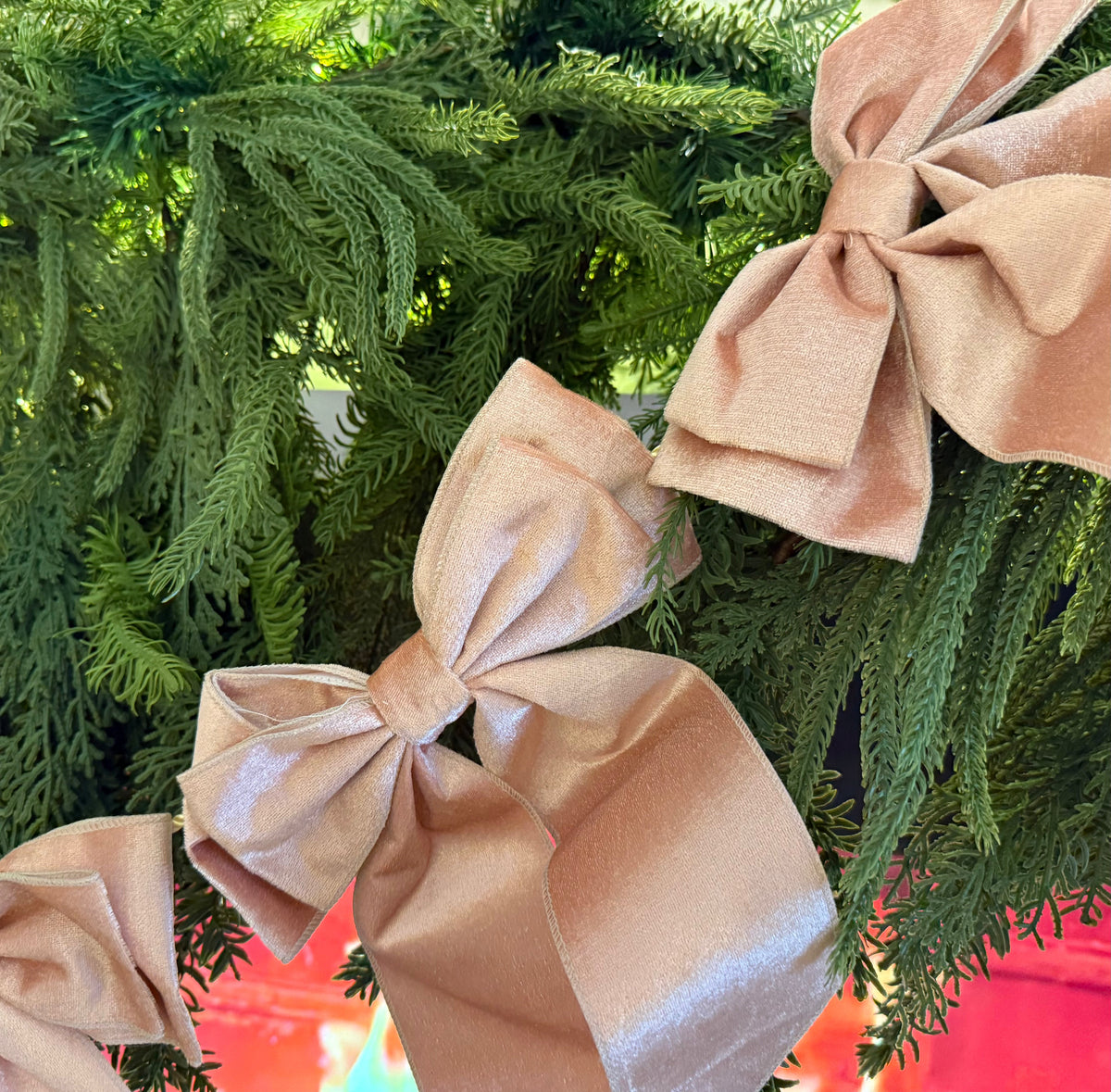 Bow Garland