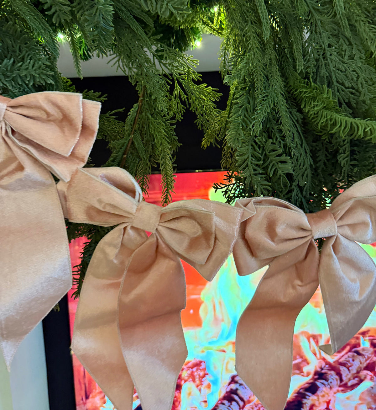 Bow Garland