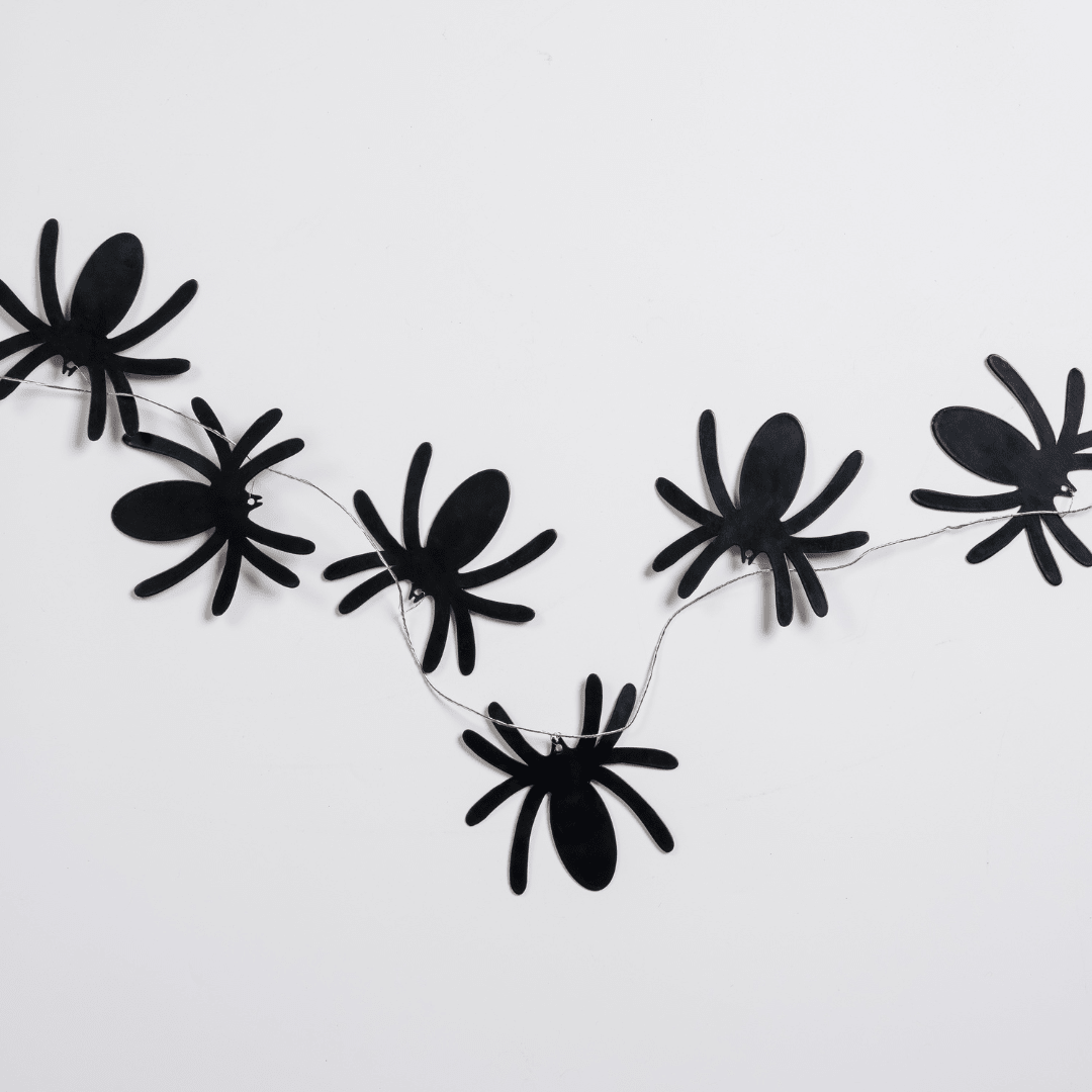 Black Metal Spider Garland