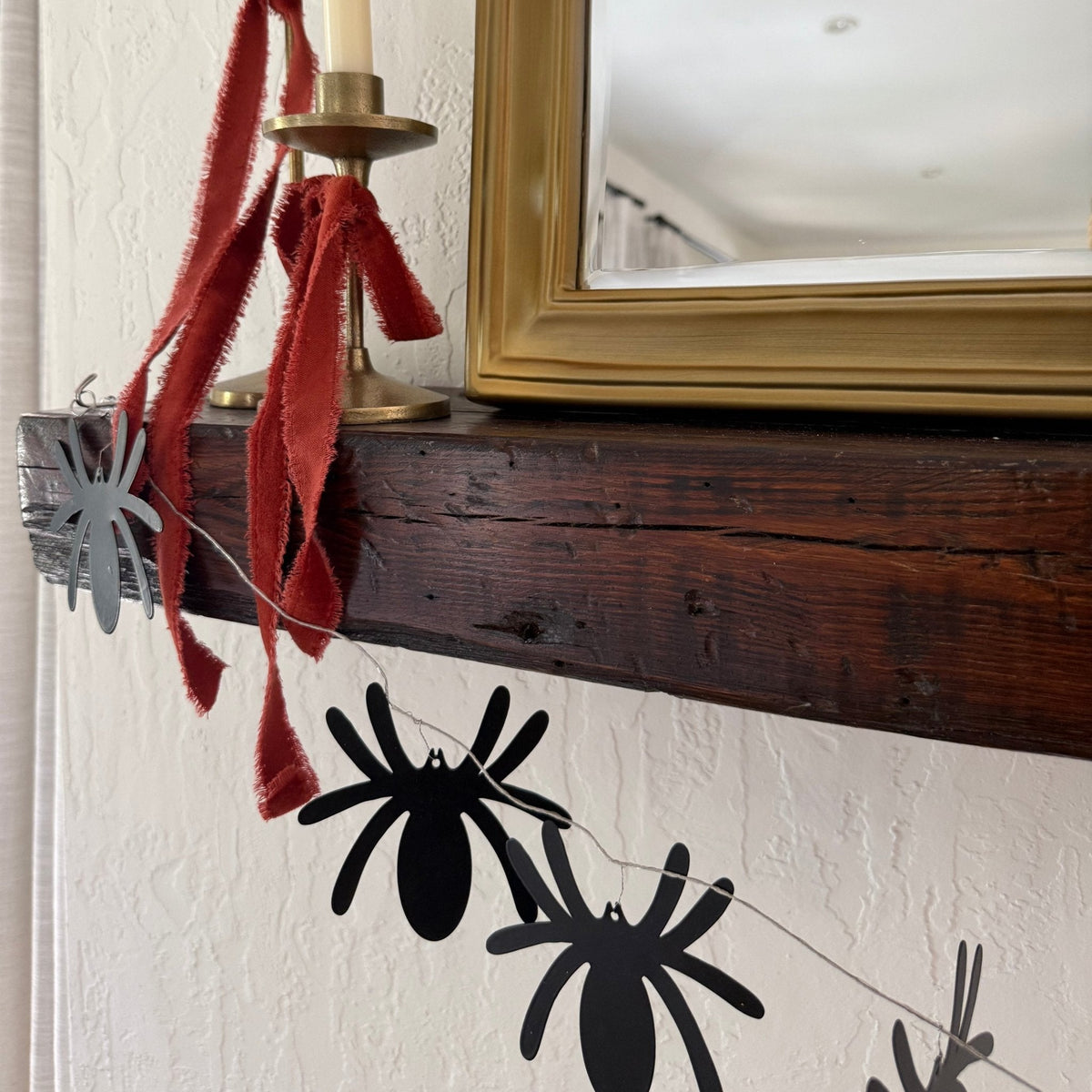 Black Metal Spider Garland