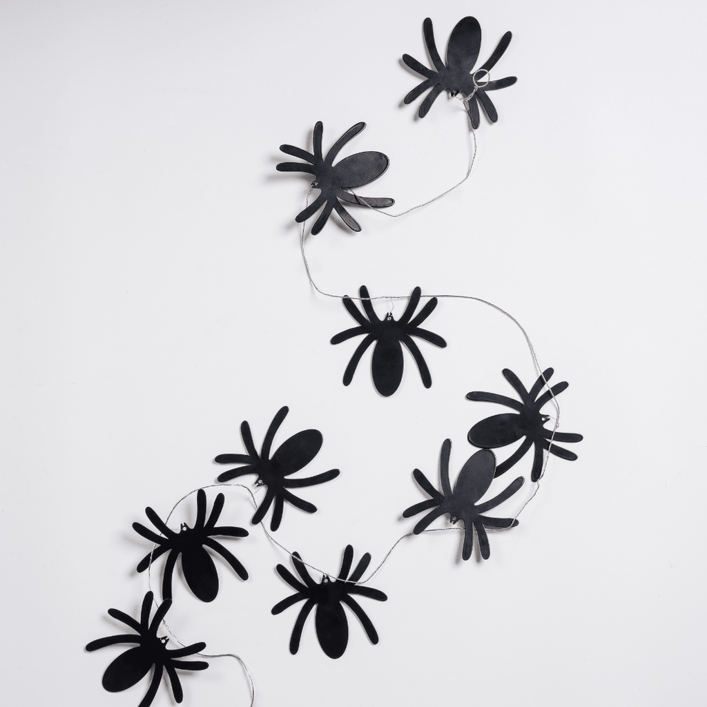 Black Metal Spider Garland