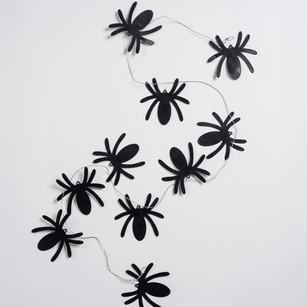 Black Metal Spider Garland